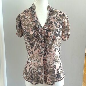 Express Gray and Pink Fitted Ruffled Blouse
